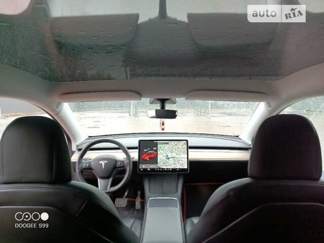 Тесла Model Y, объемом двигателя 0 л и пробегом 39 тыс. км за 25500 $, фото 13 на Automoto.ua