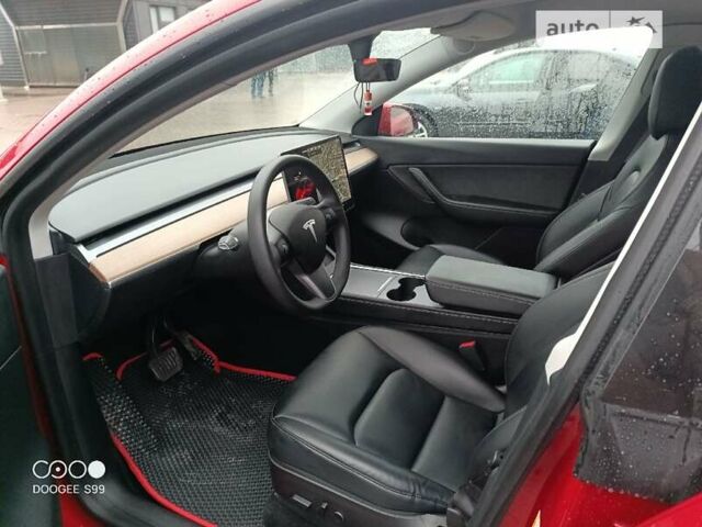Тесла Model Y, объемом двигателя 0 л и пробегом 39 тыс. км за 25500 $, фото 6 на Automoto.ua