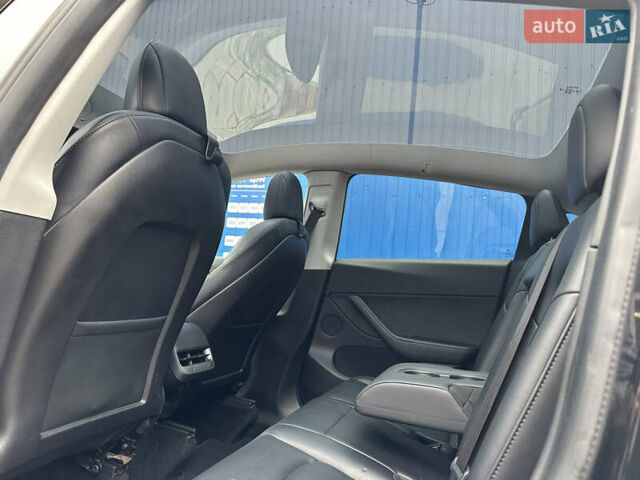 Тесла Model Y, объемом двигателя 0 л и пробегом 105 тыс. км за 25000 $, фото 24 на Automoto.ua