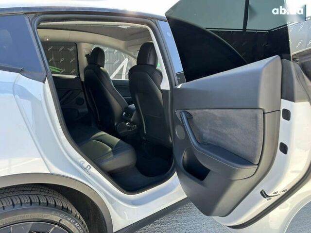 Тесла Model Y, объемом двигателя 0 л и пробегом 94 тыс. км за 21999 $, фото 19 на Automoto.ua