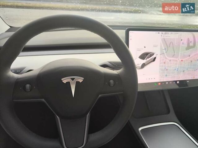Тесла Model Y, объемом двигателя 0 л и пробегом 31 тыс. км за 27500 $, фото 9 на Automoto.ua