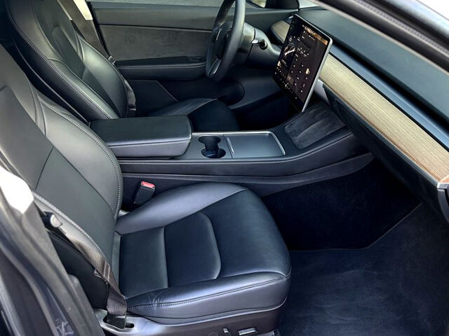 Тесла Model Y, объемом двигателя 0.35 л и пробегом 114 тыс. км за 21800 $, фото 10 на Automoto.ua