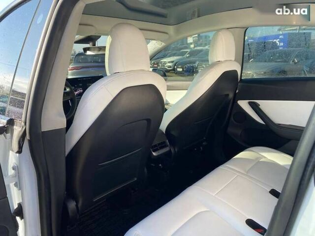 Тесла Model Y, объемом двигателя 0 л и пробегом 54 тыс. км за 21900 $, фото 18 на Automoto.ua