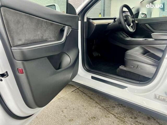 Тесла Model Y, объемом двигателя 0 л и пробегом 115 тыс. км за 25800 $, фото 11 на Automoto.ua