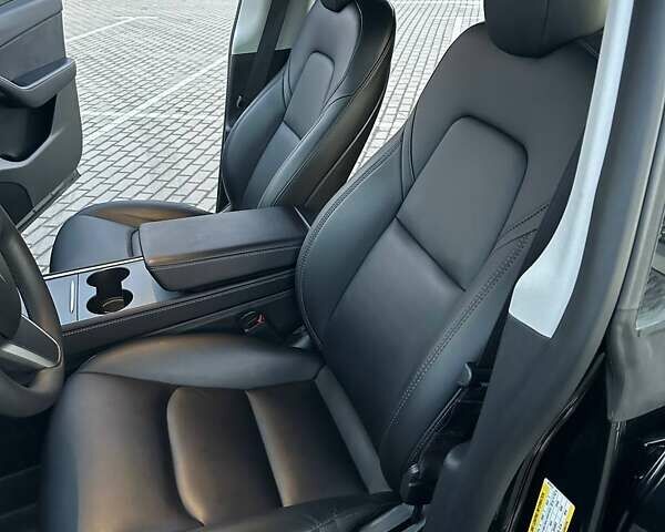 Тесла Model Y, объемом двигателя 0 л и пробегом 51 тыс. км за 29000 $, фото 13 на Automoto.ua