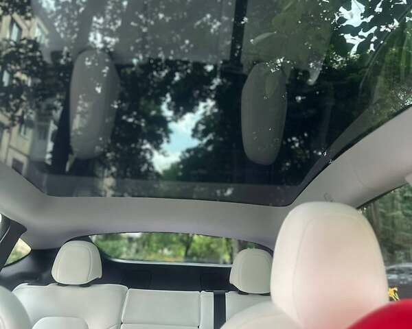 Тесла Model Y, объемом двигателя 0 л и пробегом 12 тыс. км за 33500 $, фото 5 на Automoto.ua
