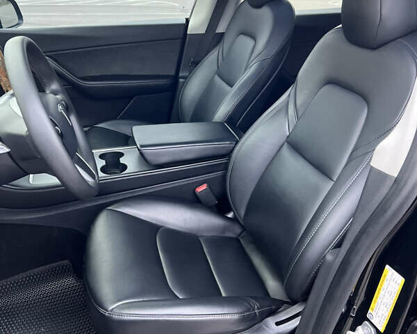Тесла Model Y, объемом двигателя 0 л и пробегом 50 тыс. км за 26300 $, фото 25 на Automoto.ua