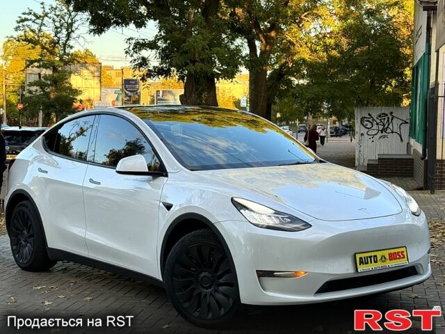 Тесла Model Y 2021 в Николаеве на Automoto.ua Тесла Model Y, объемом двигателя 0.28 л и пробегом 80 тыс. км за 24999 $, фото 3 на Automoto.ua