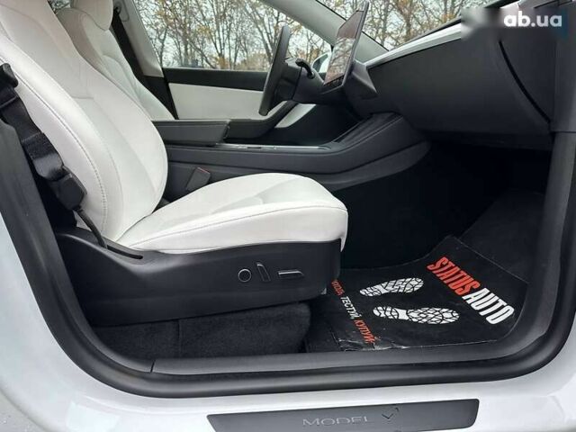 Тесла Model Y, объемом двигателя 0 л и пробегом 46 тыс. км за 29000 $, фото 29 на Automoto.ua