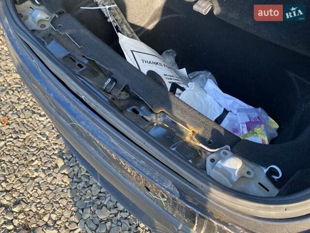 Тесла Model Y, объемом двигателя 0 л и пробегом 118 тыс. км за 21890 $, фото 17 на Automoto.ua