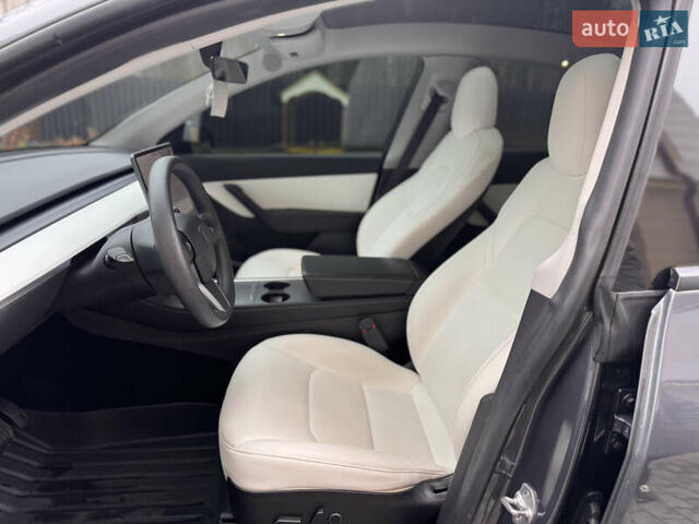 Тесла Model Y, объемом двигателя 0 л и пробегом 61 тыс. км за 24500 $, фото 18 на Automoto.ua