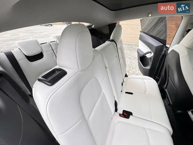 Тесла Model Y, объемом двигателя 0 л и пробегом 61 тыс. км за 24500 $, фото 34 на Automoto.ua