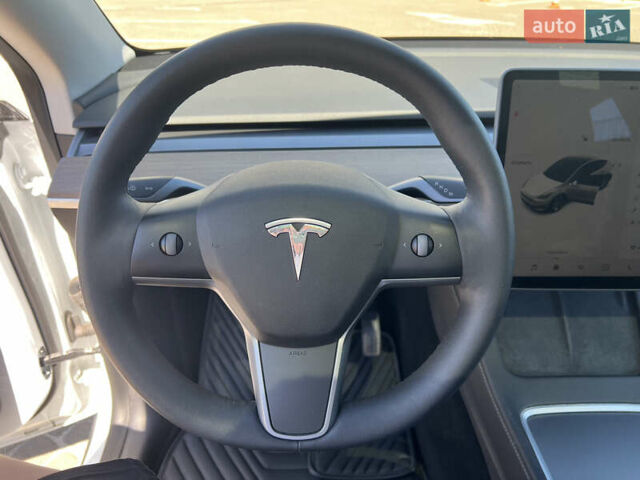 Тесла Model Y, объемом двигателя 0 л и пробегом 61 тыс. км за 27500 $, фото 13 на Automoto.ua