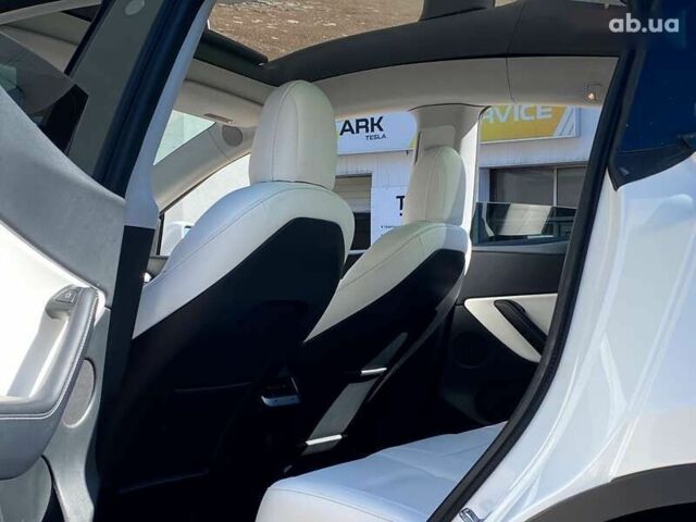 Тесла Model Y, объемом двигателя 0 л и пробегом 168 тыс. км за 23999 $, фото 15 на Automoto.ua