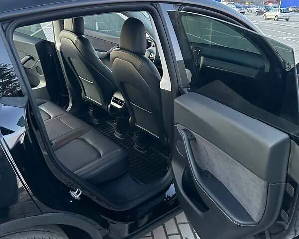 Тесла Model Y, объемом двигателя 0 л и пробегом 51 тыс. км за 29000 $, фото 16 на Automoto.ua