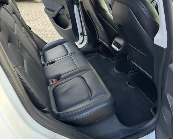 Тесла Model Y, об'ємом двигуна 0 л та пробігом 98 тис. км за 23400 $, фото 15 на Automoto.ua