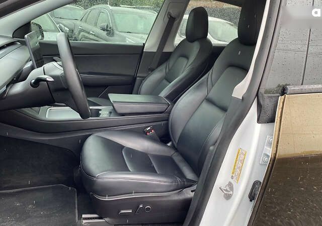 Тесла Model Y, объемом двигателя 0 л и пробегом 79 тыс. км за 25900 $, фото 24 на Automoto.ua