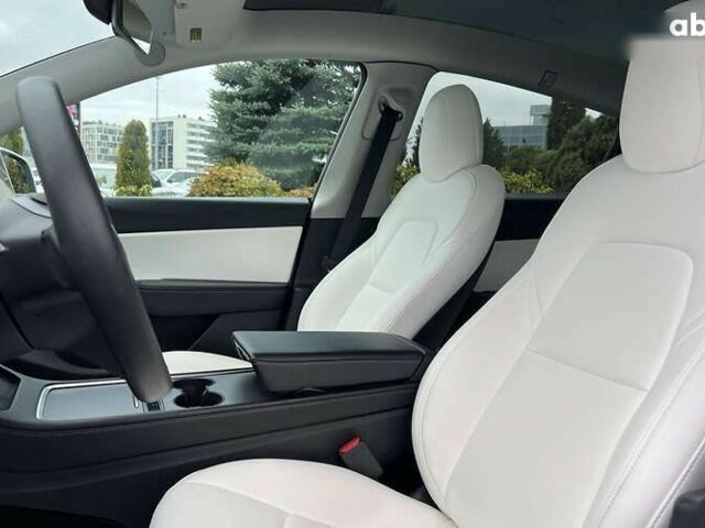 Тесла Model Y, объемом двигателя 0 л и пробегом 88 тыс. км за 26800 $, фото 8 на Automoto.ua