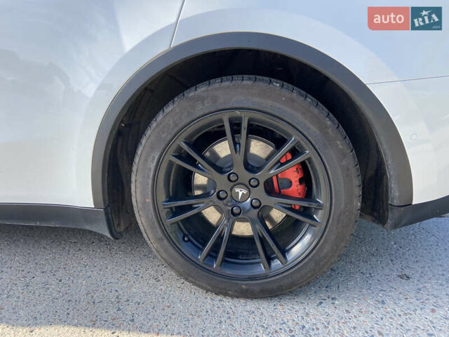 Тесла Model Y, объемом двигателя 0 л и пробегом 61 тыс. км за 27500 $, фото 9 на Automoto.ua