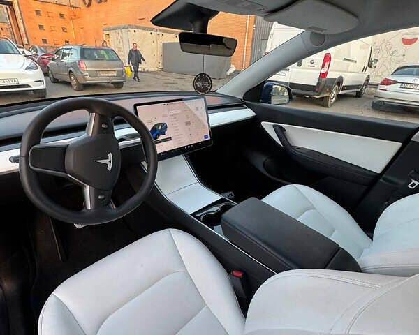Тесла Model Y, объемом двигателя 0 л и пробегом 40 тыс. км за 23499 $, фото 18 на Automoto.ua