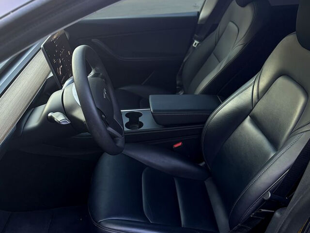 Тесла Model Y, объемом двигателя 0.35 л и пробегом 114 тыс. км за 21800 $, фото 9 на Automoto.ua