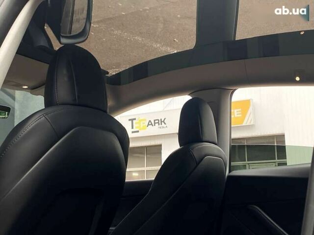 Тесла Model Y, объемом двигателя 0 л и пробегом 73 тыс. км за 28500 $, фото 15 на Automoto.ua