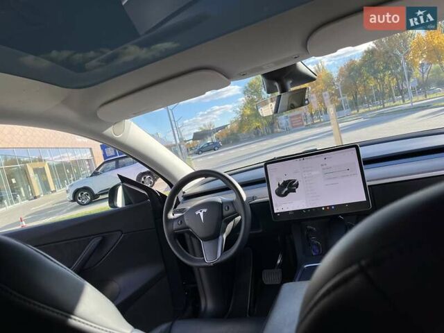 Тесла Model Y, объемом двигателя 0 л и пробегом 97 тыс. км за 27500 $, фото 10 на Automoto.ua