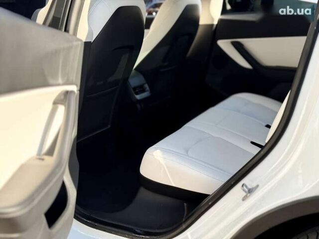 Тесла Model Y, объемом двигателя 0 л и пробегом 115 тыс. км за 23999 $, фото 14 на Automoto.ua