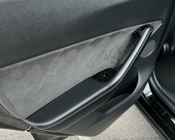 Тесла Model Y, объемом двигателя 0 л и пробегом 50 тыс. км за 26300 $, фото 29 на Automoto.ua