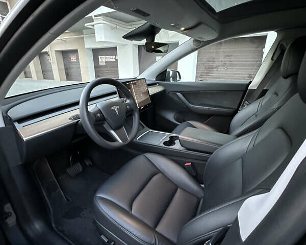 Тесла Model Y, объемом двигателя 0 л и пробегом 36 тыс. км за 28500 $, фото 22 на Automoto.ua