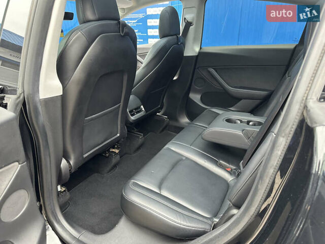 Тесла Model Y, объемом двигателя 0 л и пробегом 105 тыс. км за 25000 $, фото 10 на Automoto.ua