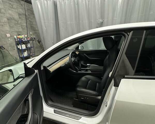 Тесла Model Y, объемом двигателя 0 л и пробегом 67 тыс. км за 23300 $, фото 2 на Automoto.ua