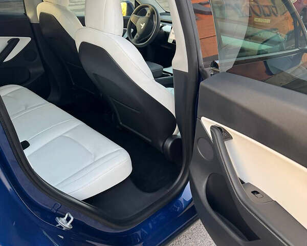 Тесла Model Y, объемом двигателя 0 л и пробегом 40 тыс. км за 23499 $, фото 16 на Automoto.ua