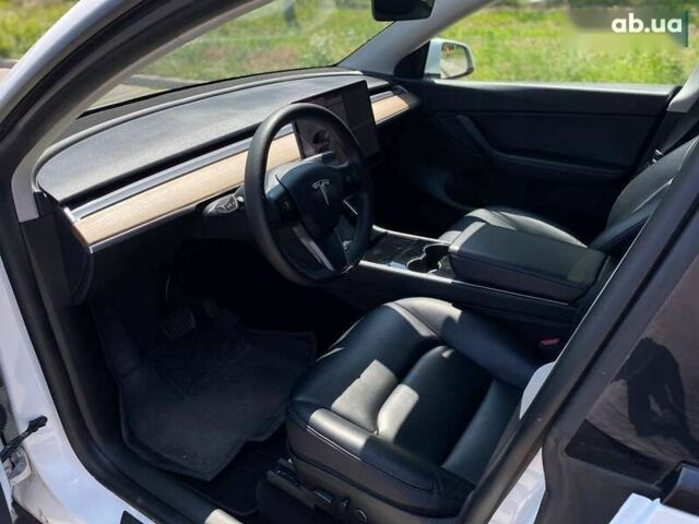 Тесла Model Y, объемом двигателя 0 л и пробегом 110 тыс. км за 22490 $, фото 15 на Automoto.ua