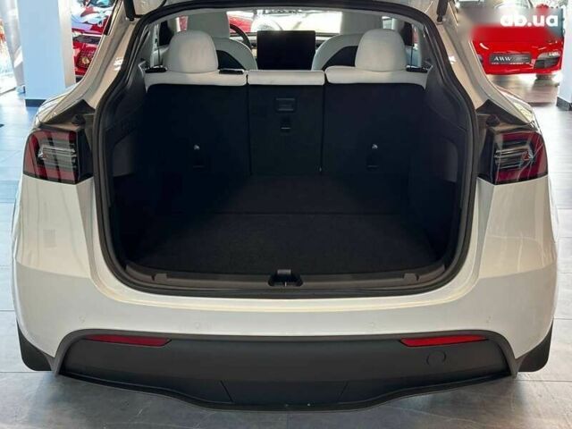 Тесла Model Y, объемом двигателя 0 л и пробегом 1 тыс. км за 29500 $, фото 13 на Automoto.ua