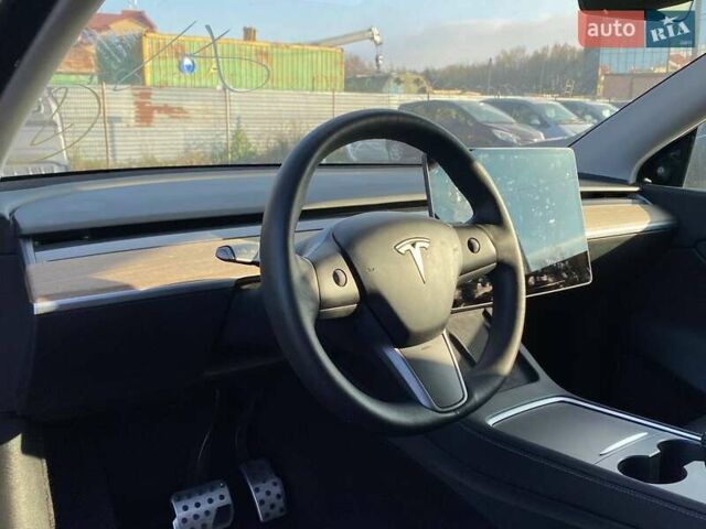 Тесла Model Y, объемом двигателя 0 л и пробегом 118 тыс. км за 21890 $, фото 10 на Automoto.ua