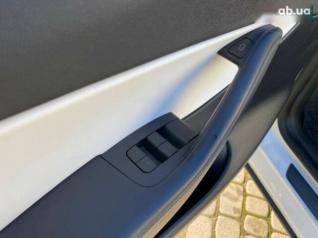 Тесла Model Y, объемом двигателя 0 л и пробегом 54 тыс. км за 21900 $, фото 10 на Automoto.ua