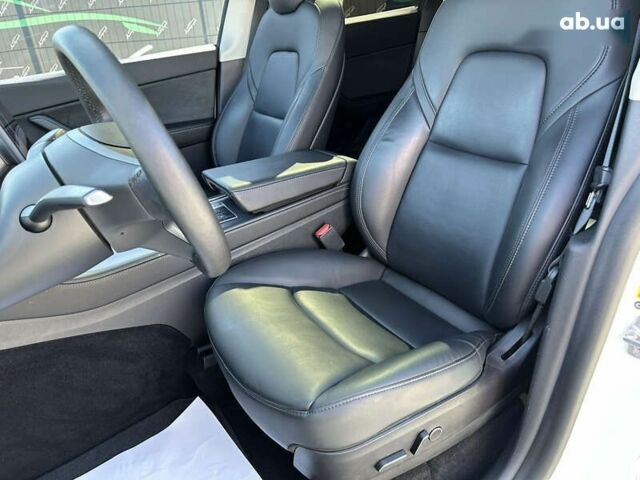 Тесла Model Y, объемом двигателя 0 л и пробегом 94 тыс. км за 21999 $, фото 7 на Automoto.ua
