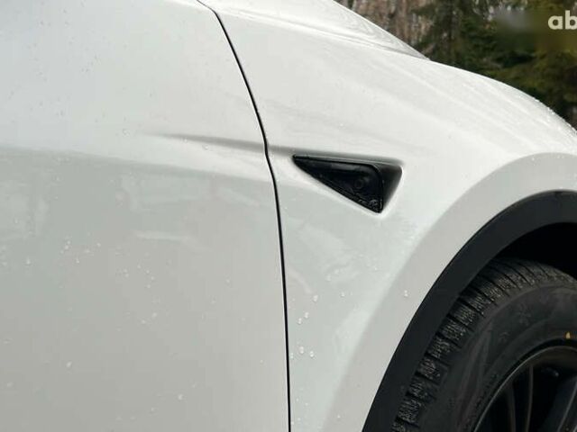 Тесла Model Y, объемом двигателя 0 л и пробегом 88 тыс. км за 26800 $, фото 20 на Automoto.ua