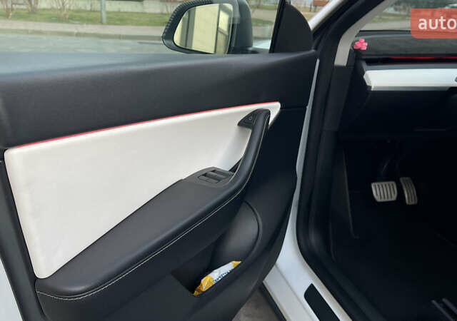 Тесла Model Y, объемом двигателя 0 л и пробегом 57 тыс. км за 35000 $, фото 11 на Automoto.ua