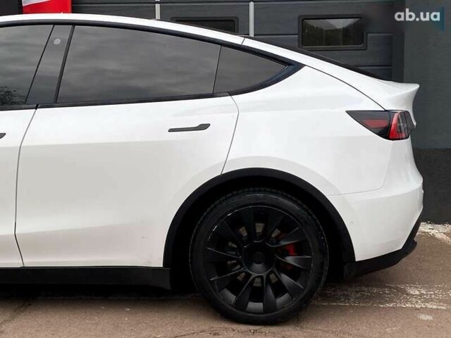 Тесла Model Y, объемом двигателя 0 л и пробегом 115 тыс. км за 25999 $, фото 6 на Automoto.ua