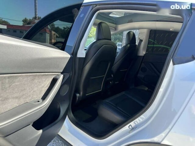 Тесла Model Y, объемом двигателя 0 л и пробегом 94 тыс. км за 21999 $, фото 10 на Automoto.ua