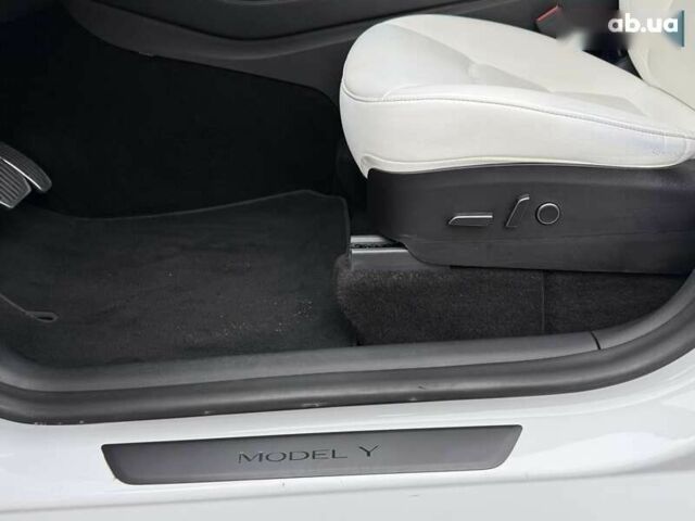 Тесла Model Y, об'ємом двигуна 0 л та пробігом 80 тис. км за 25500 $, фото 13 на Automoto.ua