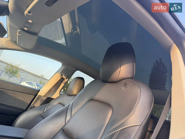 Тесла Model Y, объемом двигателя 0 л и пробегом 106 тыс. км за 23900 $, фото 8 на Automoto.ua
