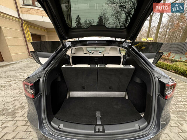 Тесла Model Y, объемом двигателя 0 л и пробегом 61 тыс. км за 24500 $, фото 32 на Automoto.ua