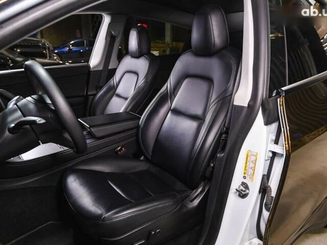 Тесла Model Y, объемом двигателя 0 л и пробегом 67 тыс. км за 25900 $, фото 28 на Automoto.ua