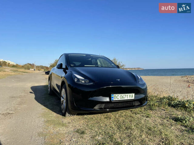 Тесла Model Y, объемом двигателя 0 л и пробегом 20 тыс. км за 42999 $, фото 2 на Automoto.ua