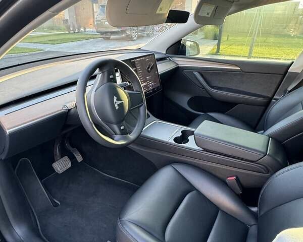 Тесла Model Y, объемом двигателя 0 л и пробегом 31 тыс. км за 37000 $, фото 17 на Automoto.ua