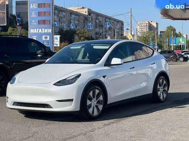 Тесла Model Y, объемом двигателя 0 л и пробегом 31 тыс. км за 24999 $, фото 7 на Automoto.ua