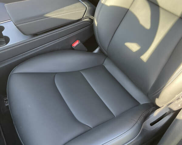 Тесла Model Y, объемом двигателя 0 л и пробегом 20 тыс. км за 42999 $, фото 21 на Automoto.ua